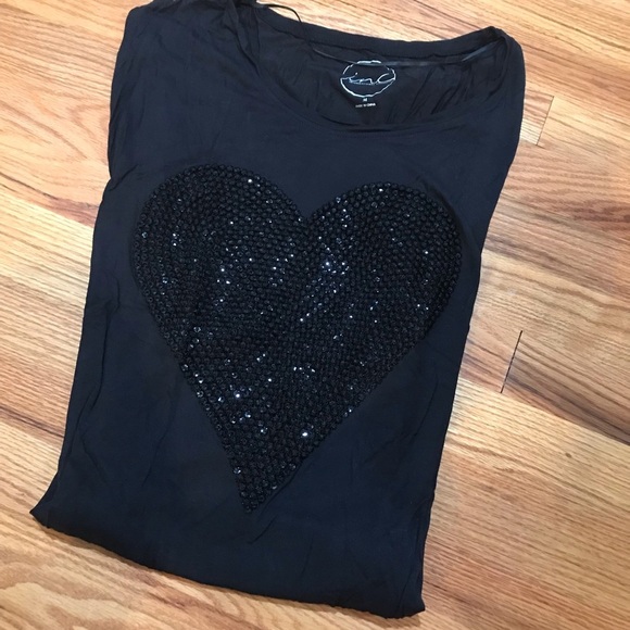 đź–¤I.N.C. Heart Tee - Picture 1 of 7